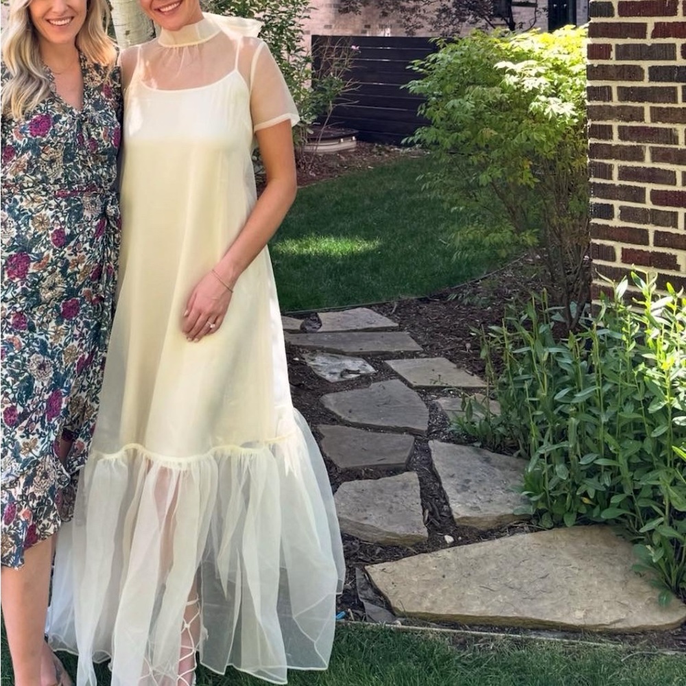 CAARA Melody Dress - worn once for a bridal shower. - Picture 4 of 4
